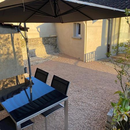 Petite Maison En Pierre Au Calme Avec Exterieur 몽벨레 외부 사진