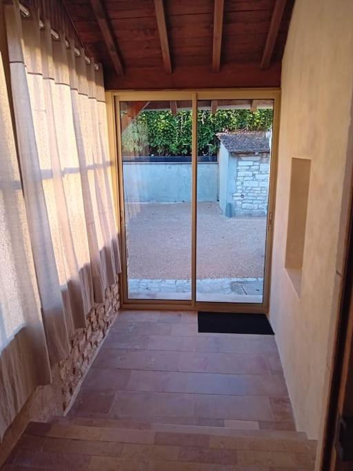Petite Maison En Pierre Au Calme Avec Exterieur 몽벨레 외부 사진