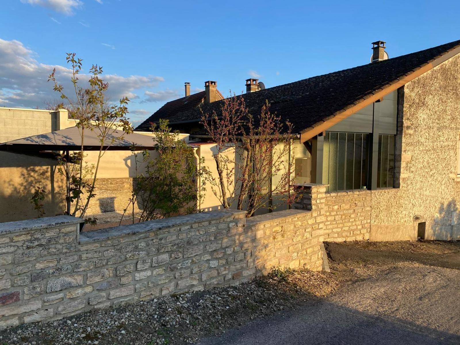 Petite Maison En Pierre Au Calme Avec Exterieur 몽벨레 외부 사진
